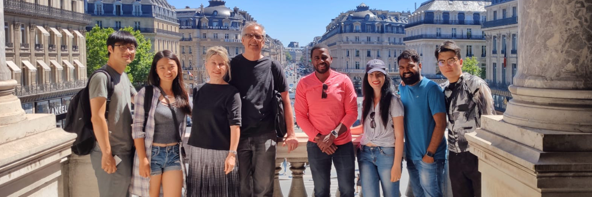 Summer 2019 Modern Architecture in the Modern City group photo in Paris