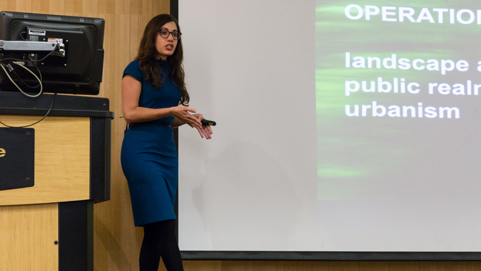 Isabel Castilla presenting her lecture in the Reinsch-Pierce Family Auditorium